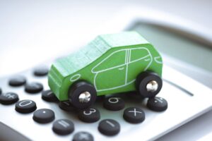 driving-success-navigating-your-car-loan-with-a-698-credit-score